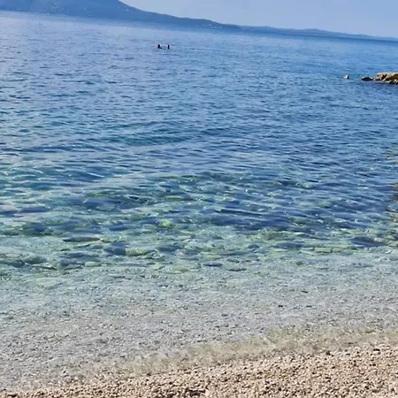 Entire Unit In ,albania ساراندا